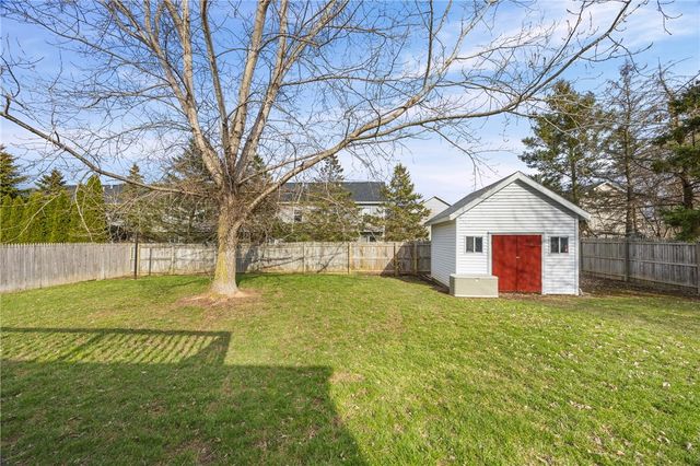 1753 Maplewood Drive, Farmington, NY 14425