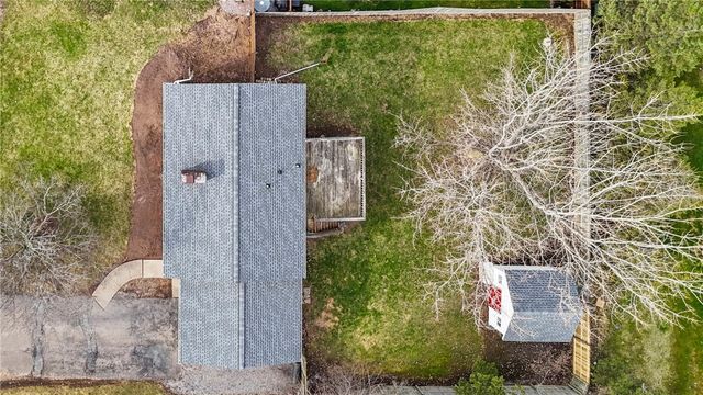 1753 Maplewood Drive, Farmington, NY 14425