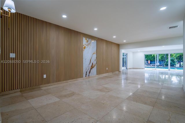 1710 Cleveland Rd 0, Miami Beach, FL 33141
