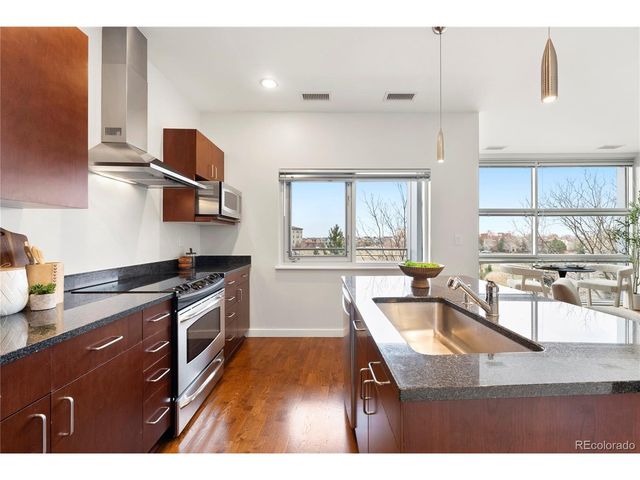 2958 Syracuse St 306, Denver, CO 80238