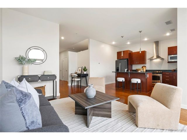 2958 Syracuse St 306, Denver, CO 80238