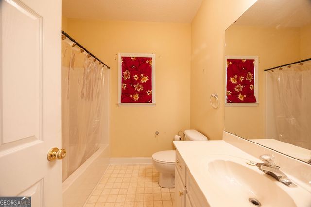 515 Sugarloaf Drive, Macon, GA 31204