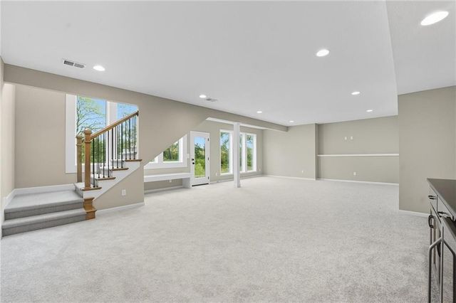 4432 Tee Box Drive, Basehor, KS 66007