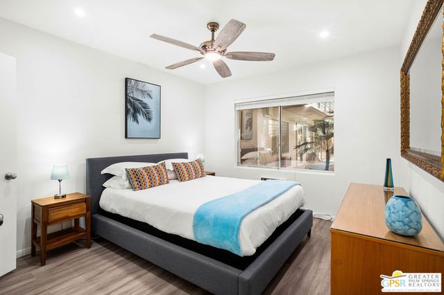 2290 S Palm Canyon Drive 2, Palm Springs, CA 92264