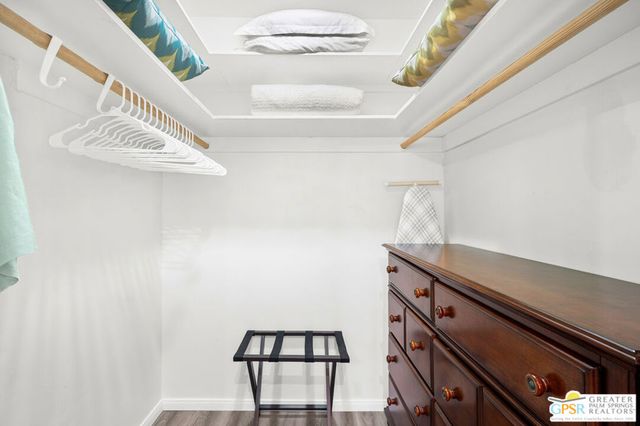 2290 S Palm Canyon Drive 2, Palm Springs, CA 92264