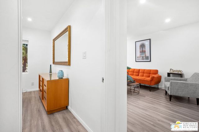 2290 S Palm Canyon Drive 2, Palm Springs, CA 92264