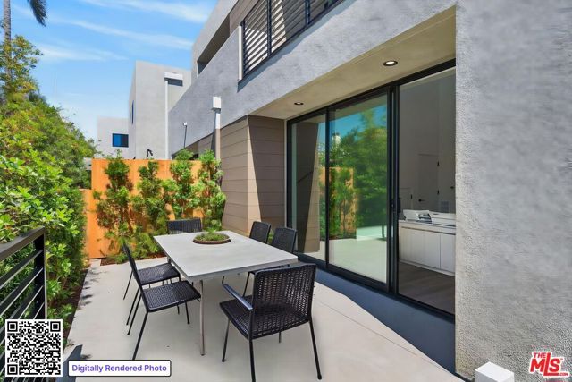 1853 12th Street C, Santa Monica, CA 90404