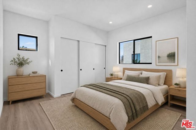 1853 12th Street C, Santa Monica, CA 90404