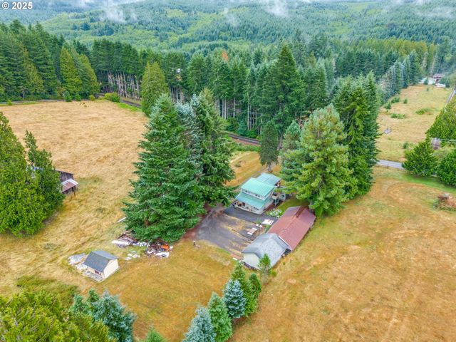 22161 LINDBERG Rd, Clatskanie, OR 97016