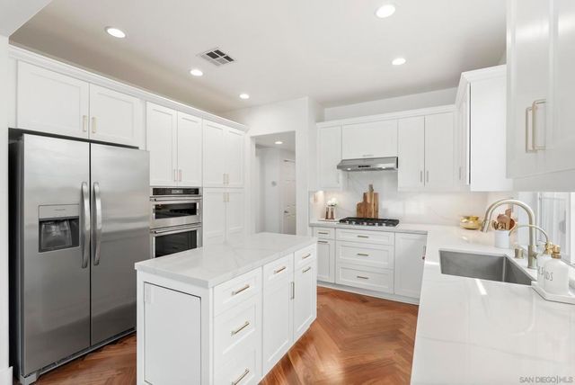 1719 Thorley Way, San Marcos, CA 92078