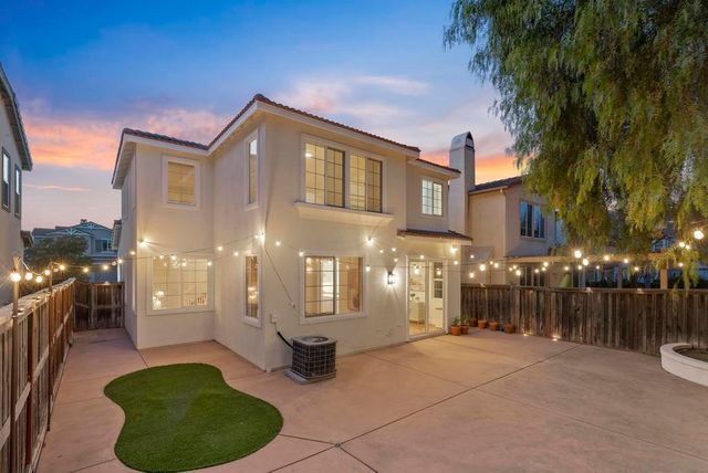 1719 Thorley Way, San Marcos, CA 92078