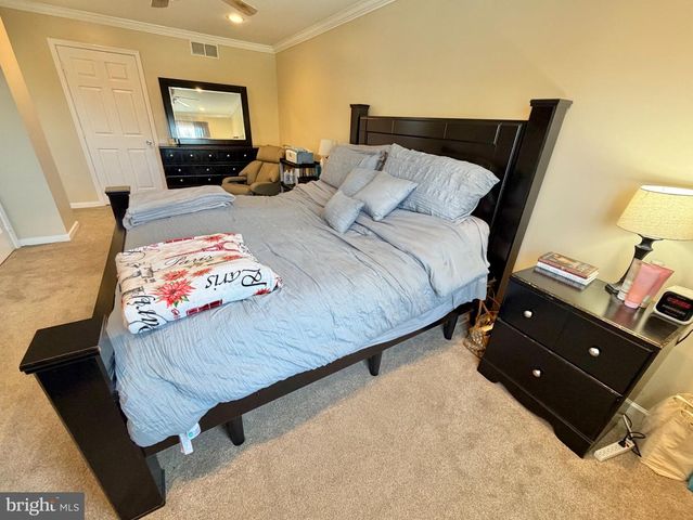 24 WOODYFIELD LN, Delran, NJ 08075
