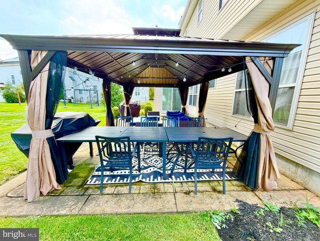 24 WOODYFIELD LN, Delran, NJ 08075