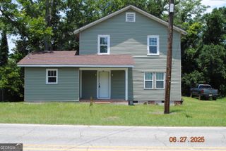 532 Calhoun Street, Swainsboro, GA 30401