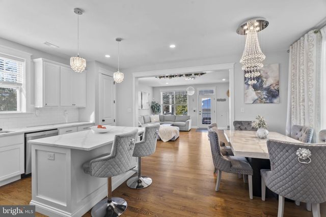 122 CHURCH RD, Jenkintown, PA 19046