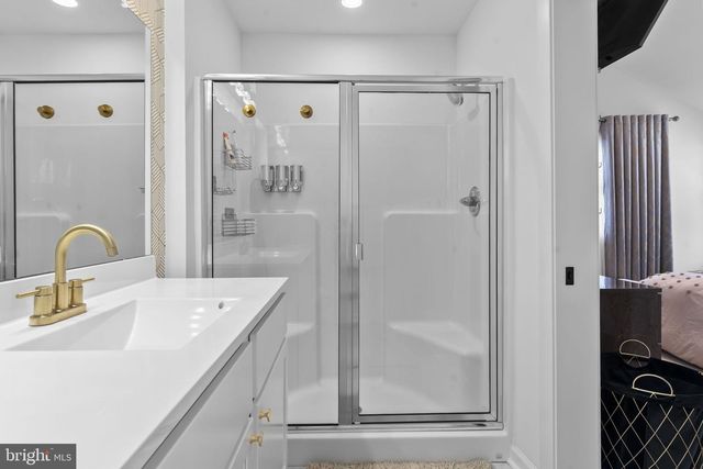 122 CHURCH RD, Jenkintown, PA 19046