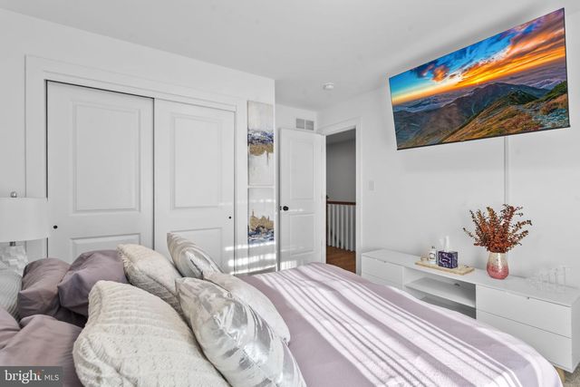 122 CHURCH RD, Jenkintown, PA 19046