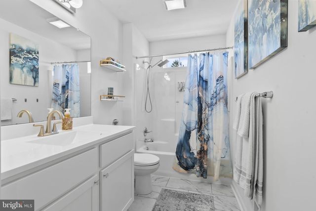 122 CHURCH RD, Jenkintown, PA 19046