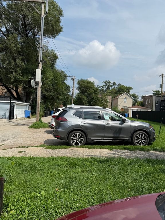 1615 S Kedvale Avenue, Chicago, IL 60623