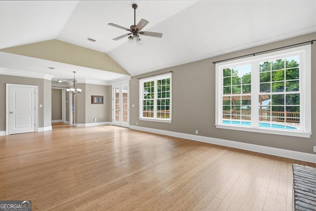 72 Bonnie Reed Passage, Midway, GA 31320