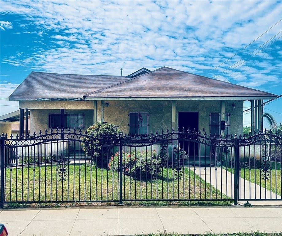 3100 E SIDE Boulevard, Los Angeles, CA 90063