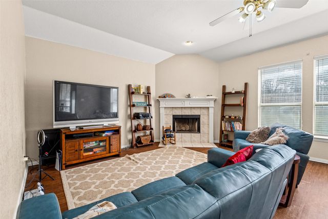 5645 Shadydell Drive, Fort Worth, TX 76135