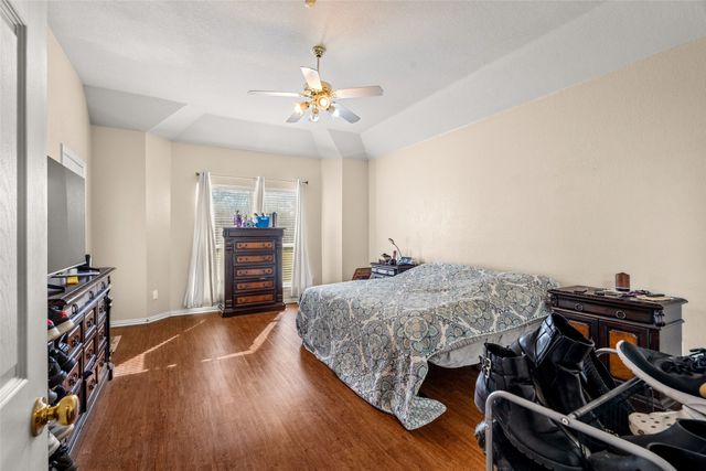 5645 Shadydell Drive, Fort Worth, TX 76135