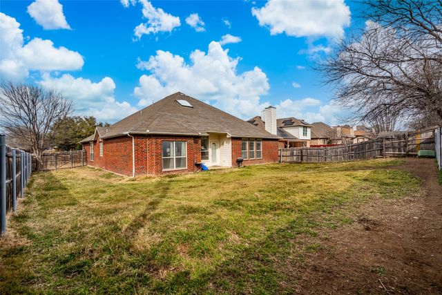 5645 Shadydell Drive, Fort Worth, TX 76135