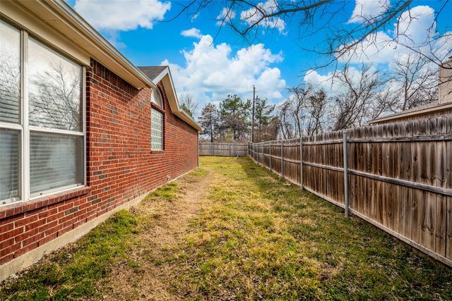 5645 Shadydell Drive, Fort Worth, TX 76135