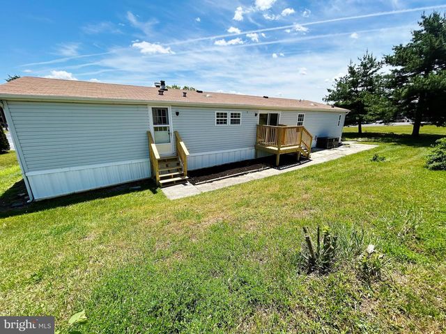 1 NORTH VIEW DRIVE, Carlisle, PA 17013