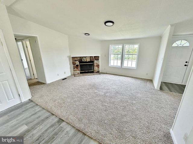 1 NORTH VIEW DRIVE, Carlisle, PA 17013