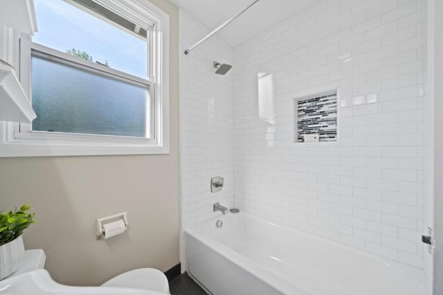 3544 Spring Street, Redwood City, CA 94063