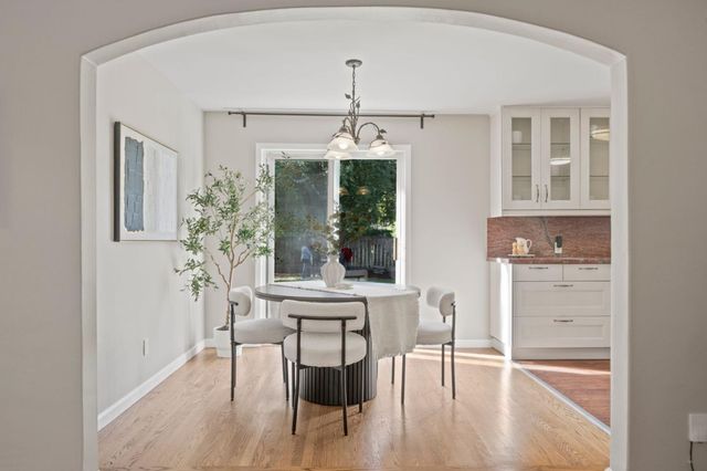 3544 Spring Street, Redwood City, CA 94063