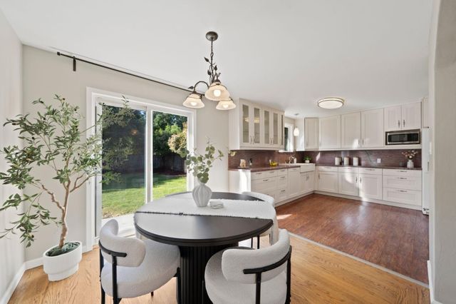 3544 Spring Street, Redwood City, CA 94063