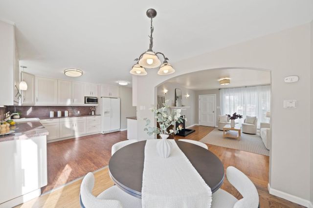 3544 Spring Street, Redwood City, CA 94063