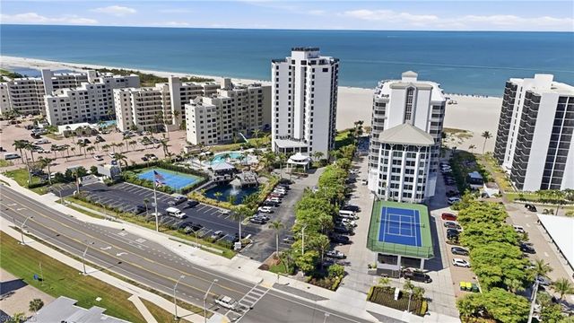1 Fairview BLVD, Fort Myers Beach, FL 33931