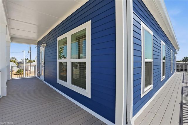 1 Fairview BLVD, Fort Myers Beach, FL 33931