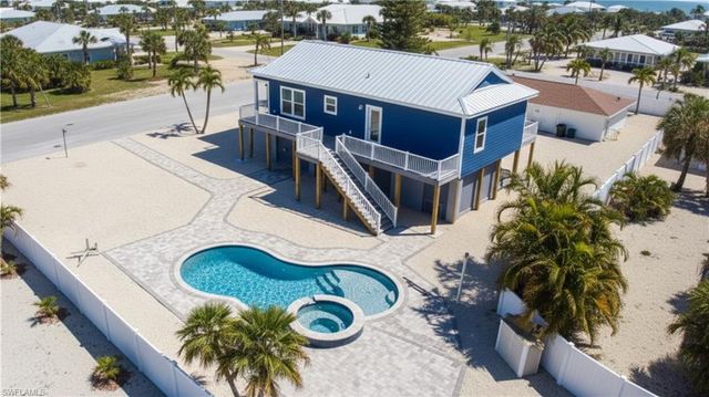 1 Fairview BLVD, Fort Myers Beach, FL 33931