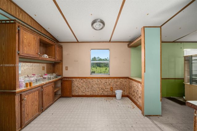 2316 Gem Stone, Sebring, FL 33857