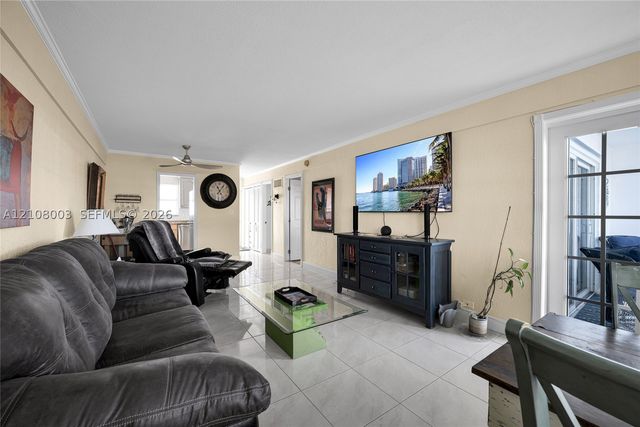 1536 SE 15th Ct 207, Deerfield Beach, FL 33441
