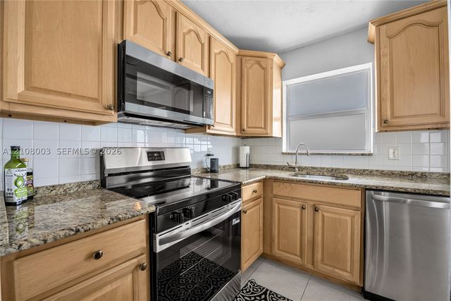 1536 SE 15th Ct 207, Deerfield Beach, FL 33441