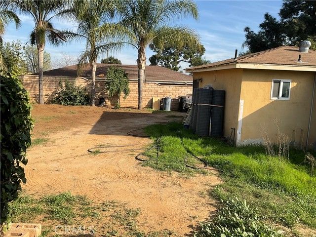 10655 Limonite, Jurupa Valley, CA 91752