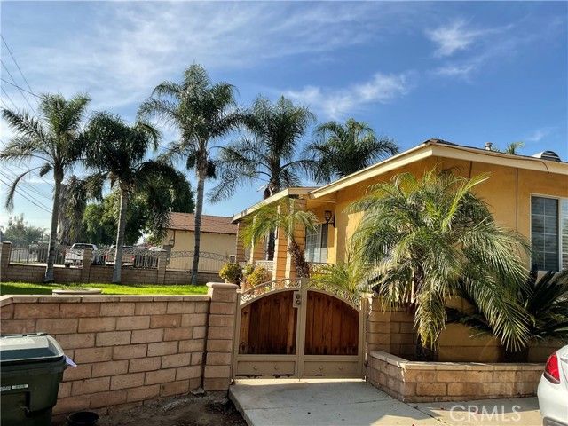 10655 Limonite, Jurupa Valley, CA 91752