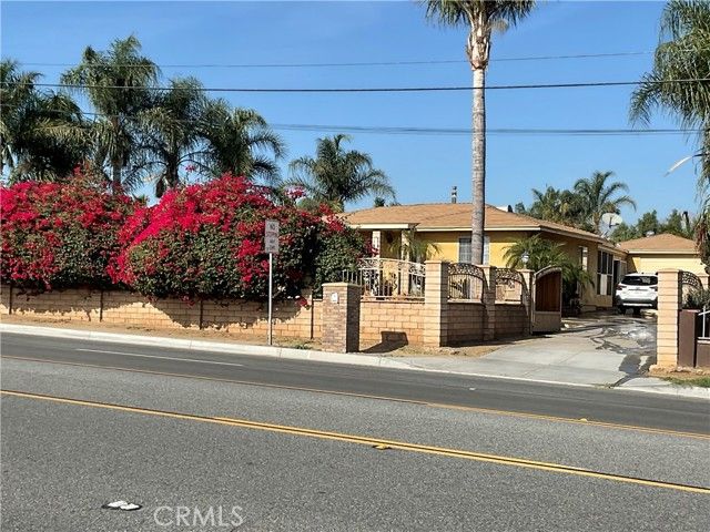 10655 Limonite, Jurupa Valley, CA 91752