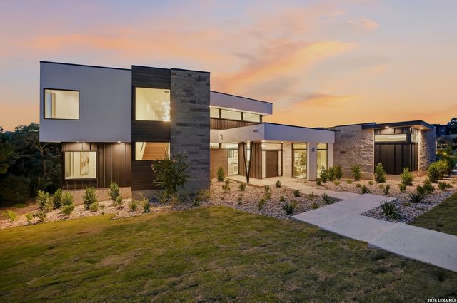 62 Via Aragon, San Antonio, TX 78257