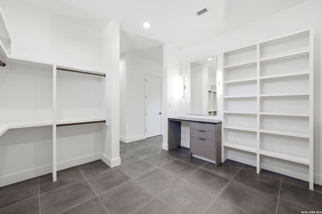62 Via Aragon, San Antonio, TX 78257