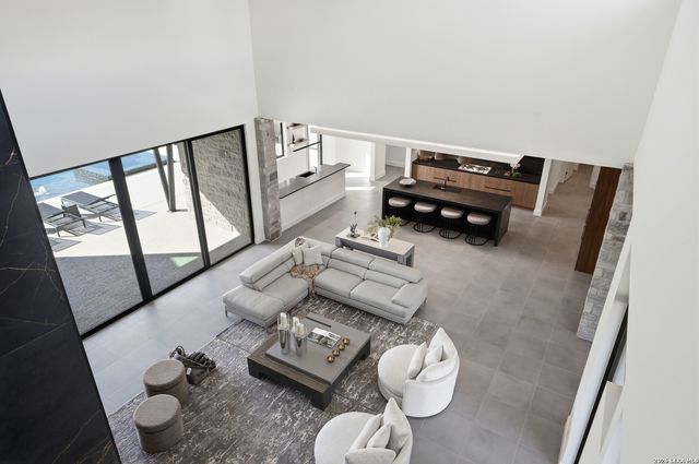 62 Via Aragon, San Antonio, TX 78257