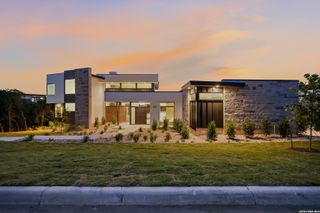62 Via Aragon, San Antonio, TX 78257