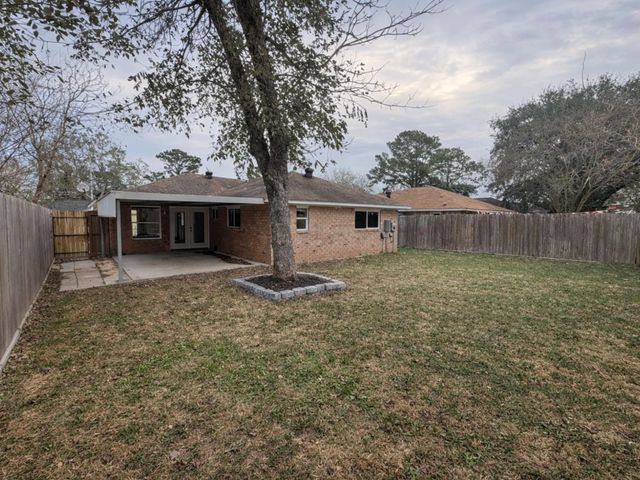 1318 Epsilon Street, Pasadena, TX 77504