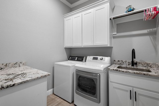 909 1st Street, Bridgeport, TX 76426